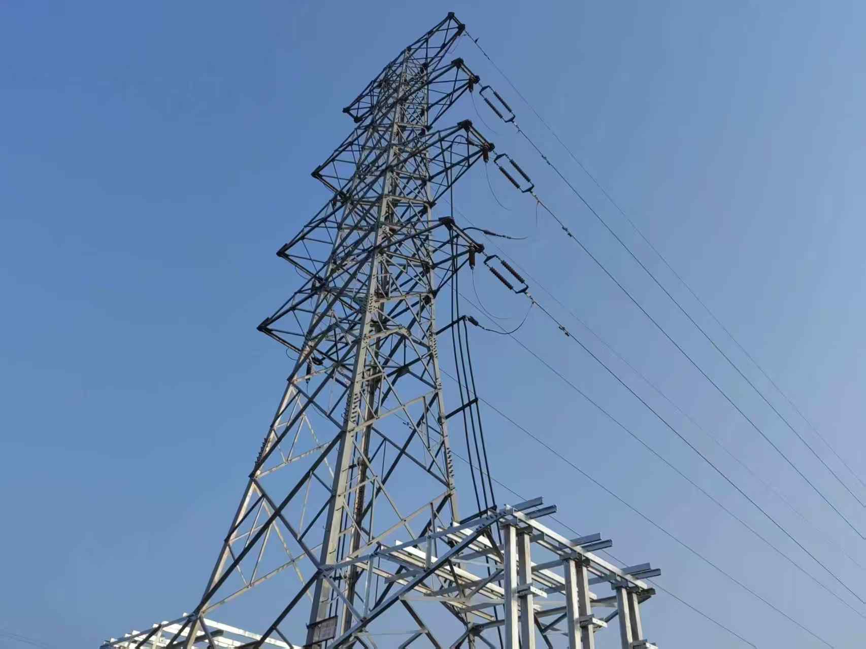 ******電投計劃今年投資2000億元 電力設備行業增長潛力凸顯 ******電投計劃今年投資2000億元 電力設備行業增長潛力凸顯